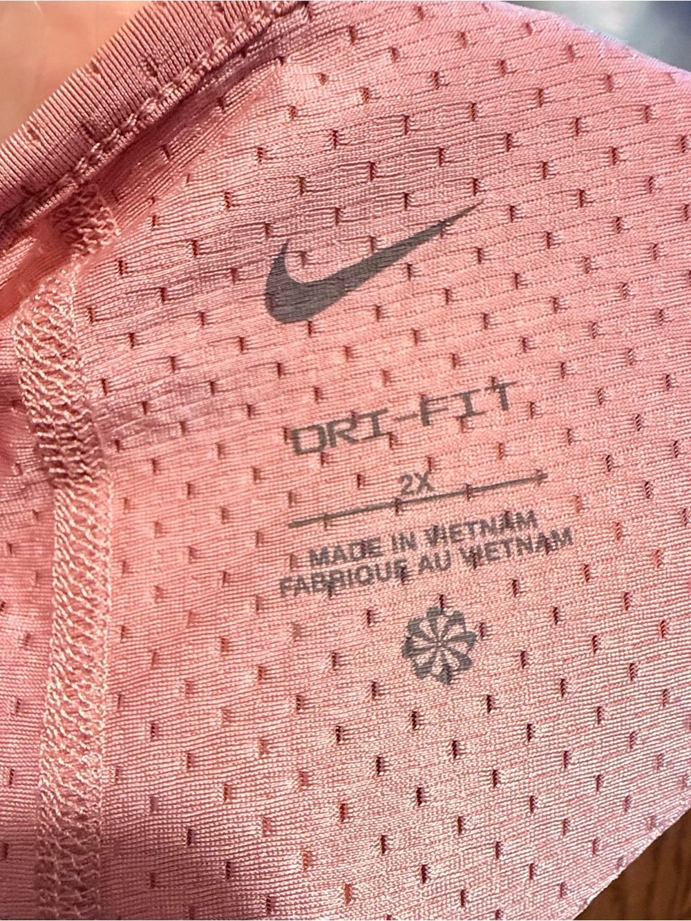 Women’s Plus Nike Dri-Fit Active Key Hole Back Takk Top Mauve Pink Sz 2X - Picture 2 of 6